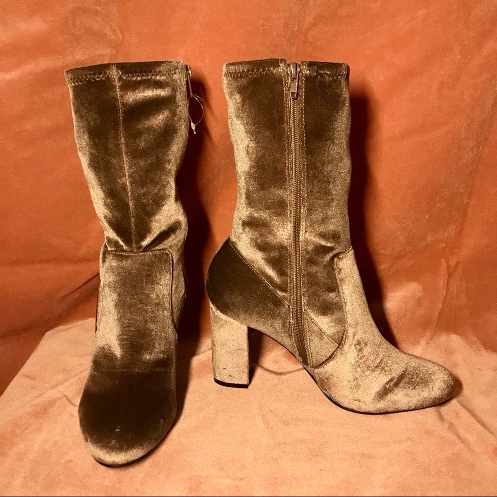NWOT Madden Girl Velvet Fabric Boots